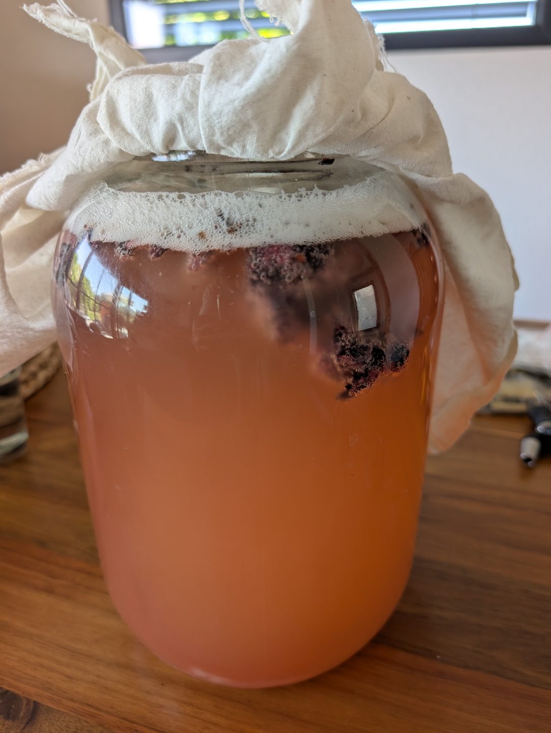 Blackberry F2 in full fizz